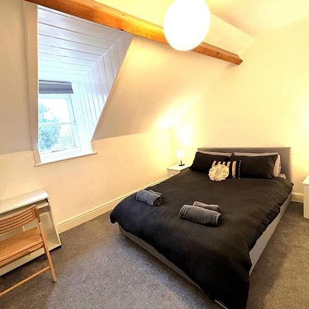 Clifton Spacious 3 Bed Apt & Parking - Simplycheckin Bristol Exterior photo